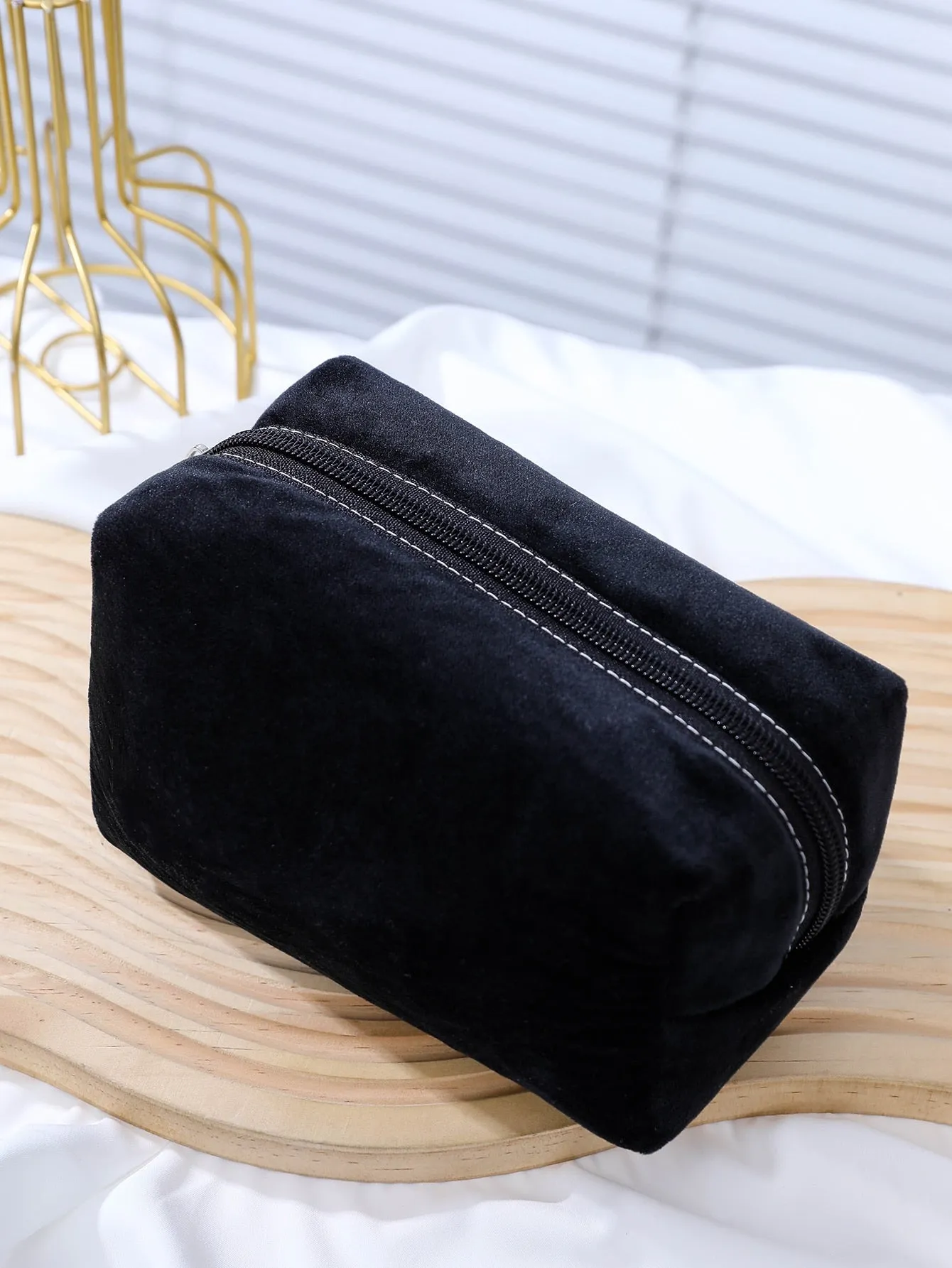 Black Color Plush Makeup Storage Bag  Cosmetic Organizer Toiletries Bag Makeup