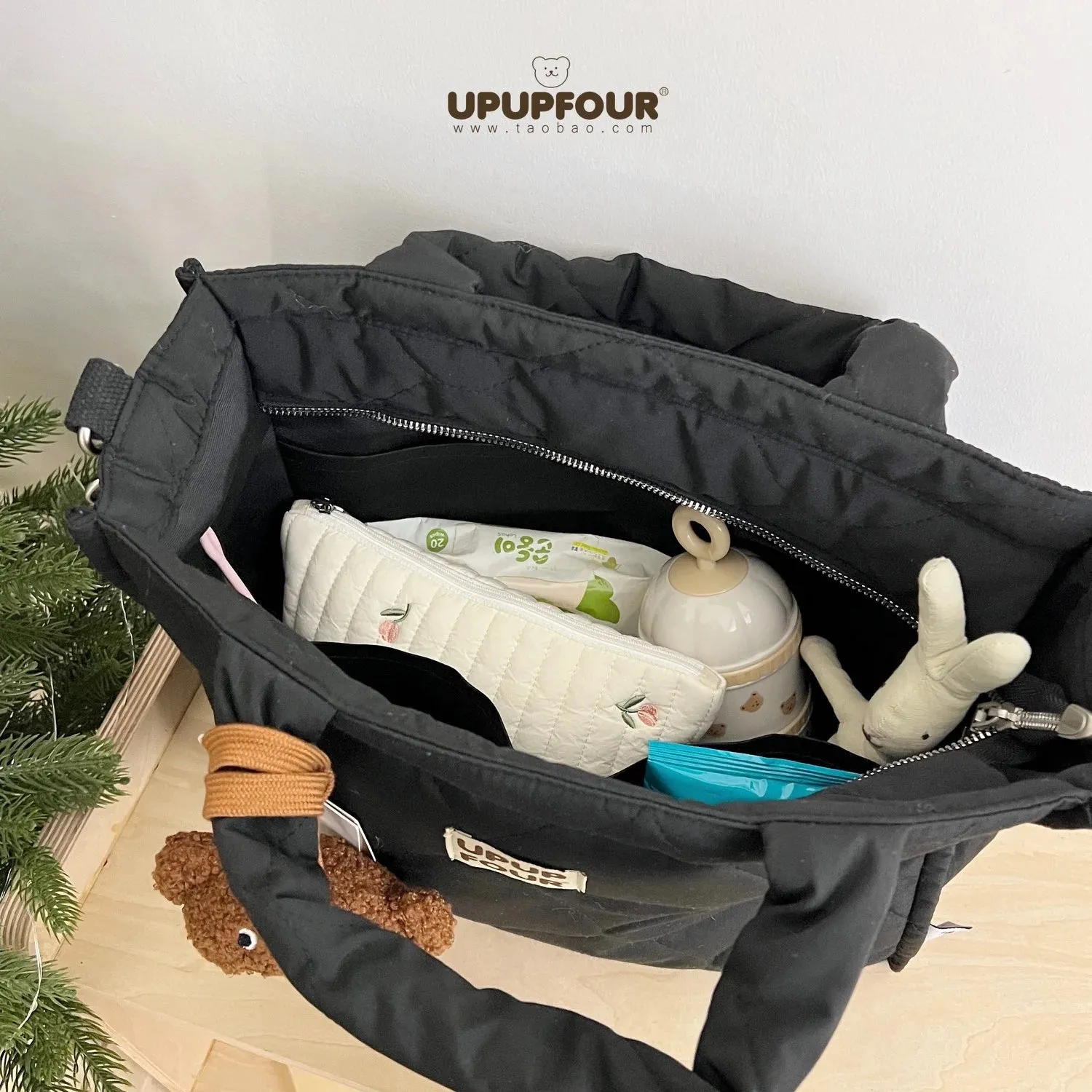 Large Capacity Nappy Bag Multifunctional  Storage.