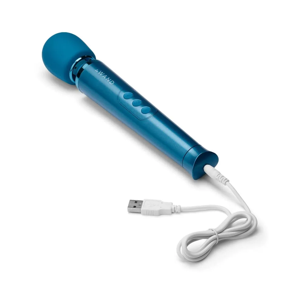 Le Wand Petite Rechargeable Massager