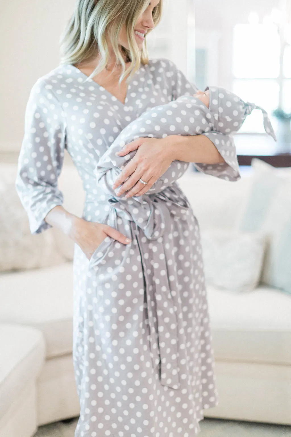 Lisa Pregnancy/Postpartum Robe & Swaddle Blanket Set