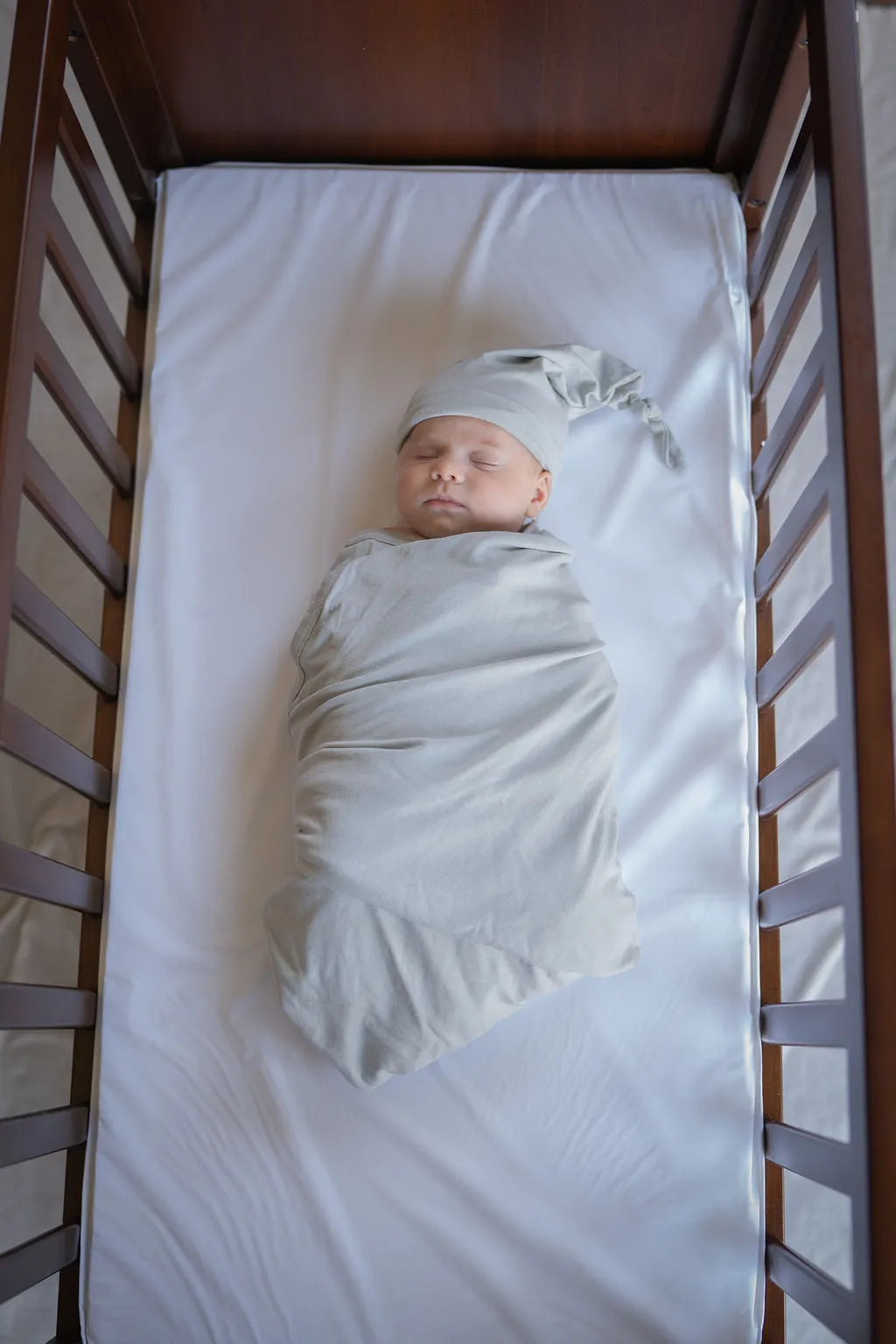 Morgan Robe & Light Grey Newborn Swaddle Blanket Set