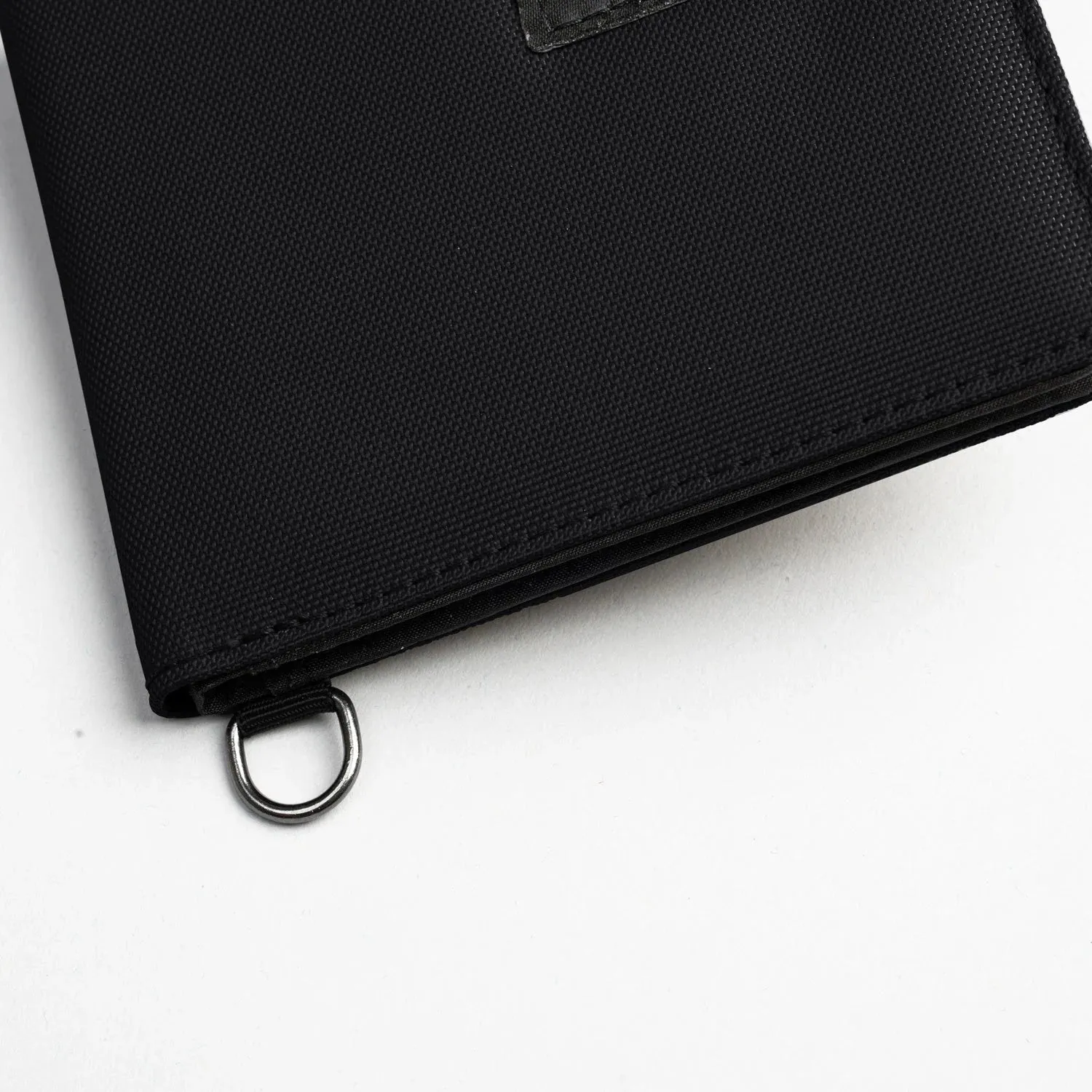 PACSAFE RFIDsafe™ RFID Blocking Bifold Wallet