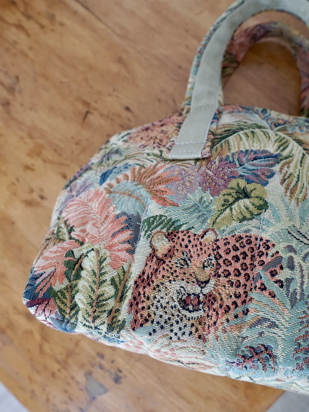 Vintage Jungle Tapestry Travel Bag